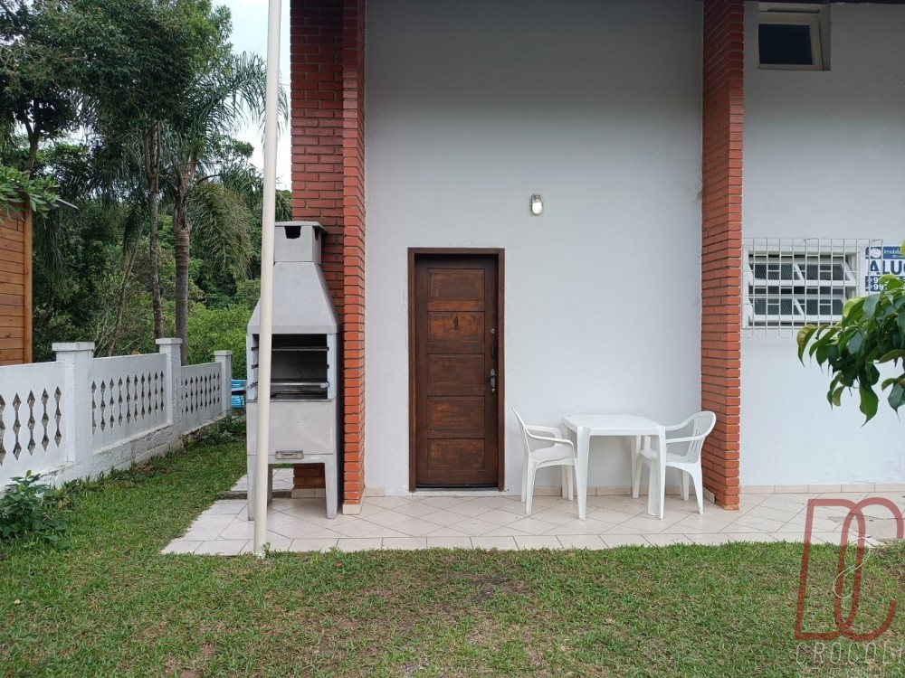 Ap 01 Uirapuru - 3 pessoas - Bombas