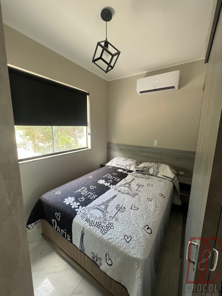 Apto 4 pessoas - 500m do mar - Bombinhas Centro