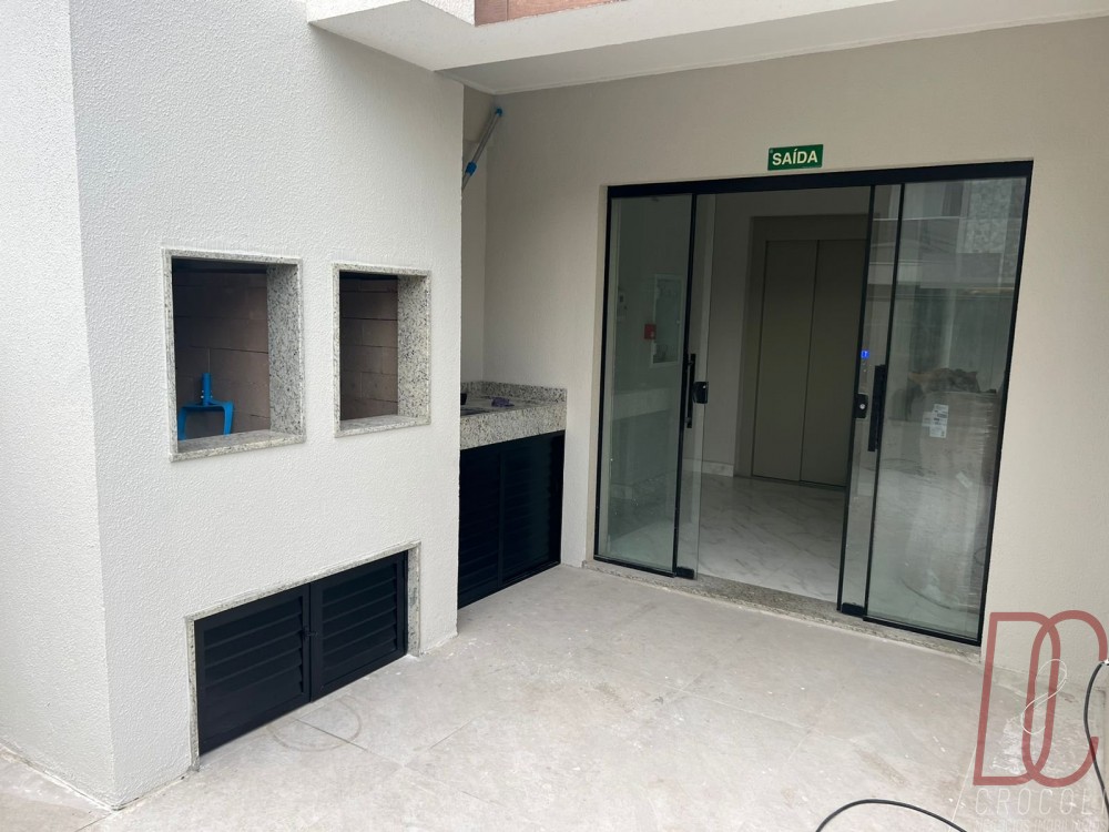 Apto 4 pessoas - 500m do mar - Bombinhas Centro