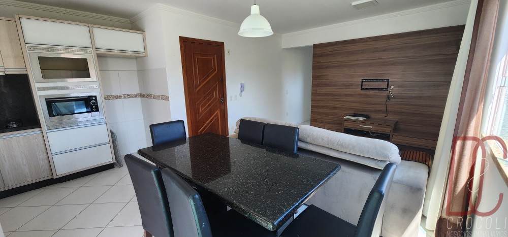 Apto 3 quartos 2 vagas - 550m da praia - Bombas