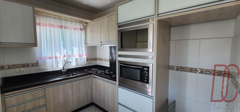 Apto 3 quartos 2 vagas - 550m da praia - Bombas