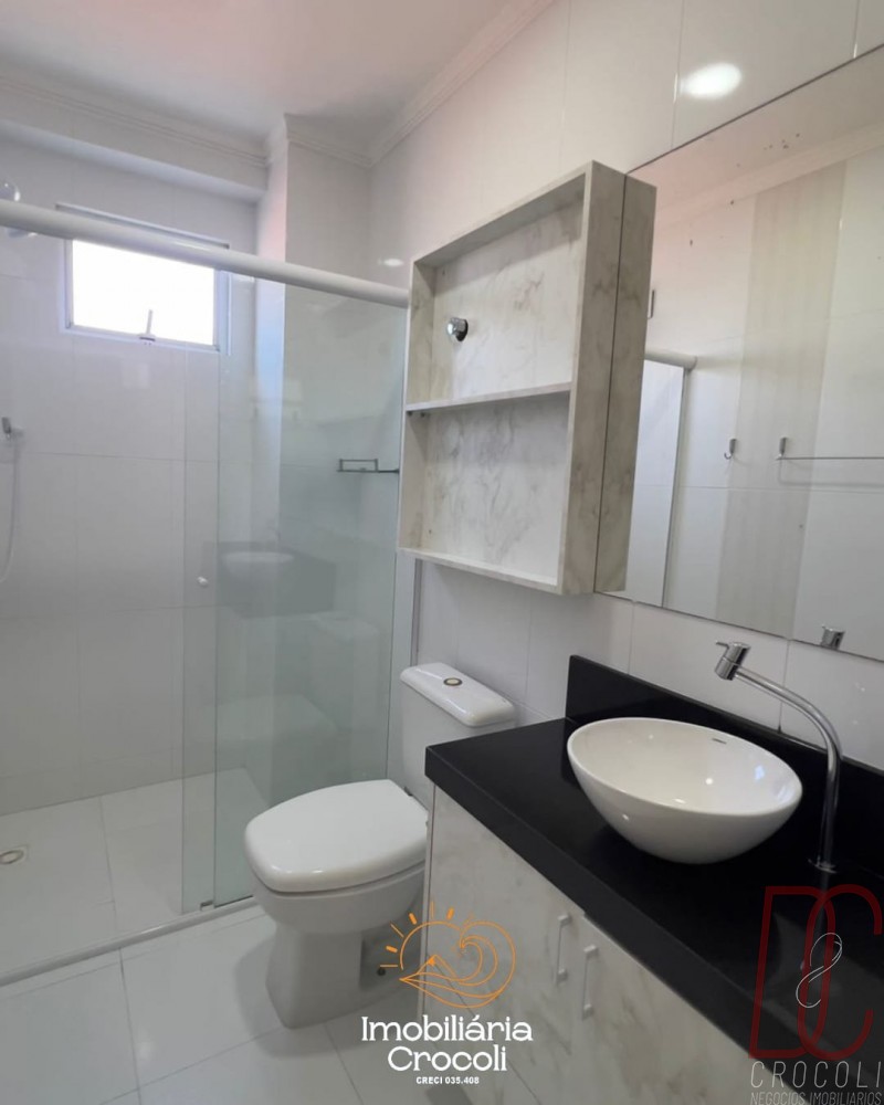 Apartamento 50 metros da praia