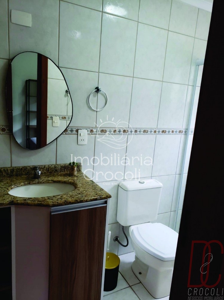 Apartamento em Bombas, 3 quartos, 2 vagas