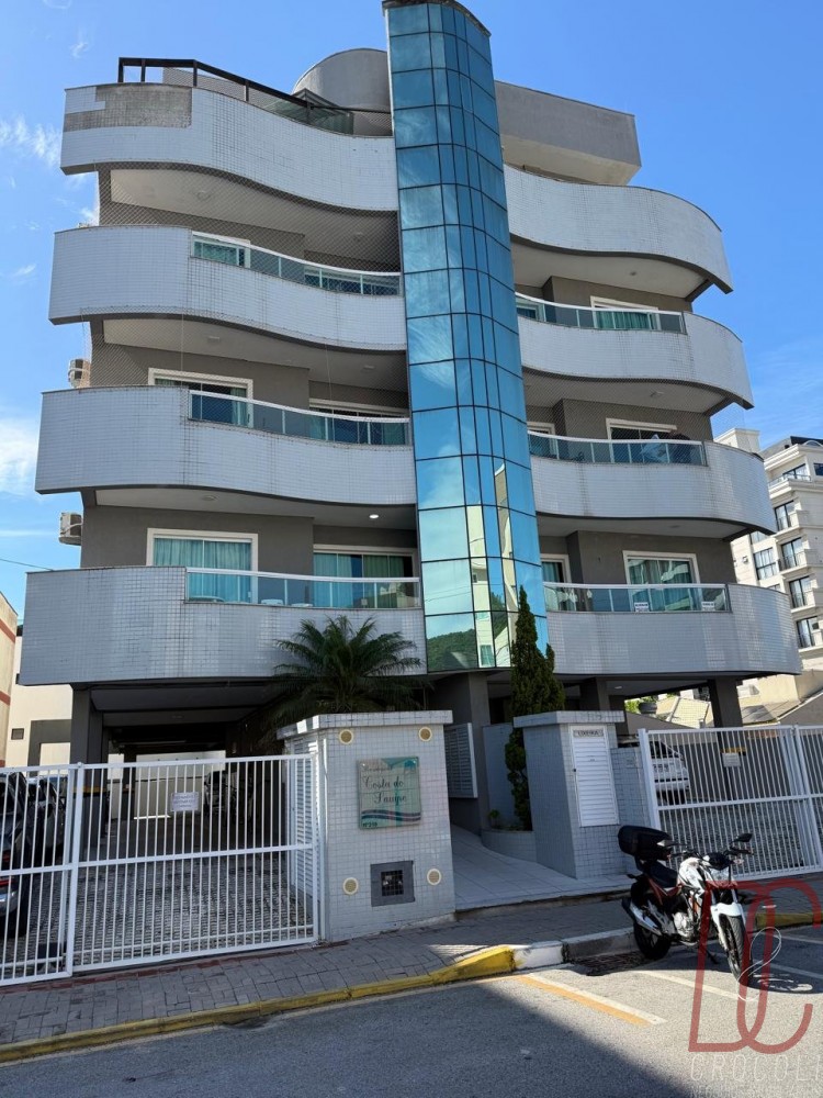 Cobertura c/ Piscina - Bombas 