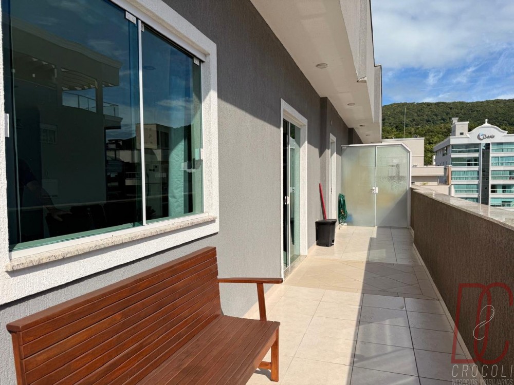 Cobertura c/ Piscina - Bombas 