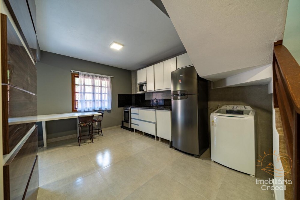 Cost�o Bombas (6Pax) 350m do mar c/ churrasqueira