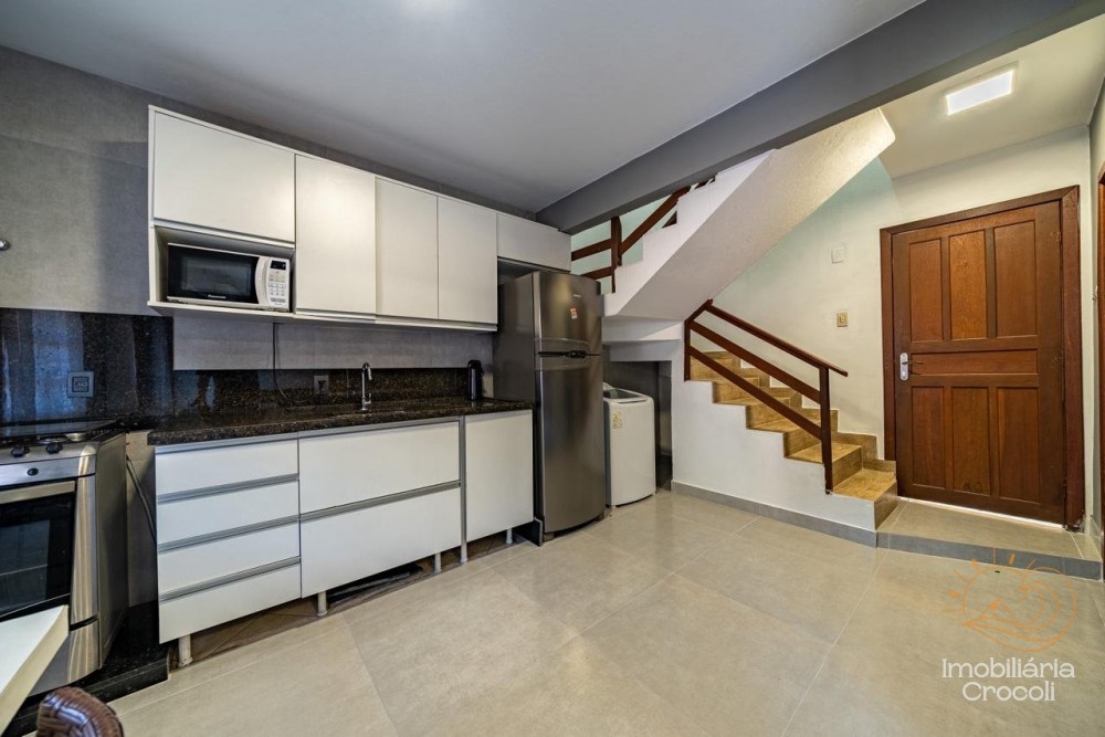 Cost�o Bombas (6Pax) 350m do mar c/ churrasqueira